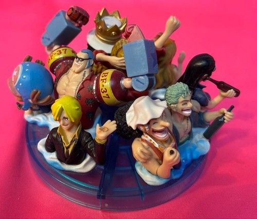 One piece figure set - figure, 9